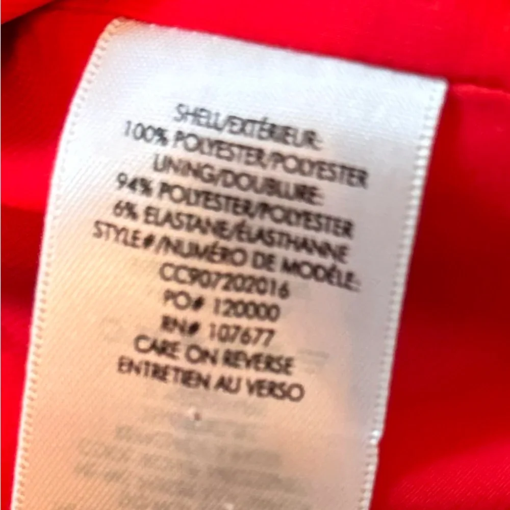 ALICE + OLIVIA Plunging Red V-Neck Sleeveless Tank Crop Top
